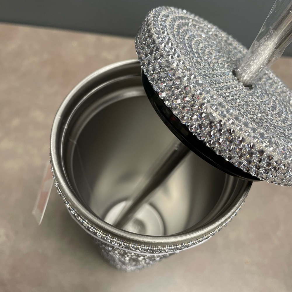 Dunkin’ Stainless Steel Holiday Sparkly Tumbler - Picture 4 of 6